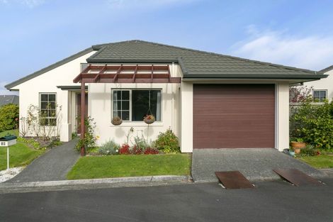 Photo of property in 10 Lakeridge Close, Rangatira Park, Taupo, 3330