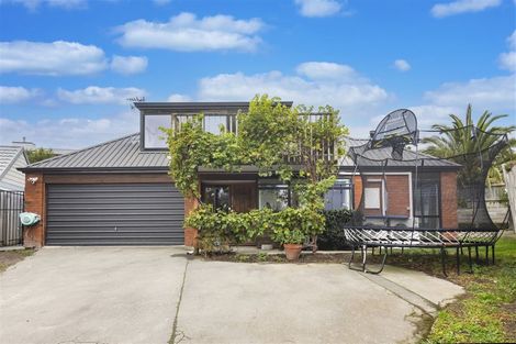 Photo of property in 80a Ravensdale Rise, Westmorland, Christchurch, 8025