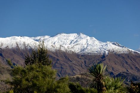 Photo of property in 23 Waimana Place, Wanaka, 9305