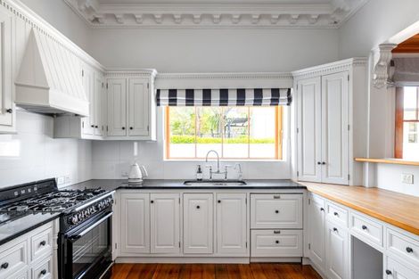 Photo of property in 46 Bronte Street, Nelson, 7010