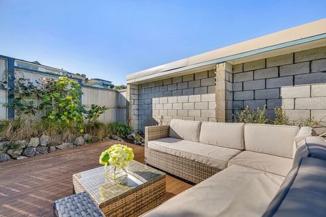 Photo of property in 40 Truro Road, Camborne, Porirua, 5026