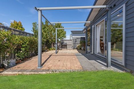 Photo of property in 9 Whareatua Avenue, Takanini, 2112