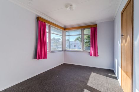 Photo of property in 22 Burns Street, Milton, 9220