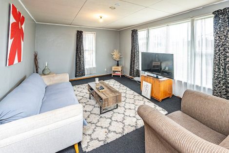 Photo of property in 34 Ruapehu Street, Castlecliff, Whanganui, 4501