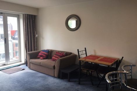 Photo of property in Terrace Heights Apartments, 5b/163 The Terrace, Wellington Central, Wellington, 6011