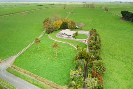 Photo of property in 820 Lockwood Road, Kairanga, Palmerston North, 4475