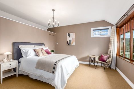 Photo of property in 335 Muritai Road, Eastbourne, Lower Hutt, 5013