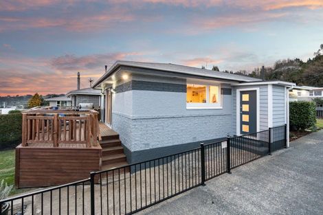 Photo of property in 22 Stephen Street, Halfway Bush, Dunedin, 9010