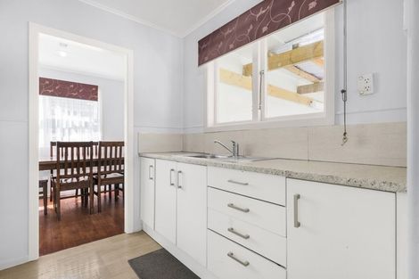 Photo of property in 32 Tyrone Street, Otara, Auckland, 2023