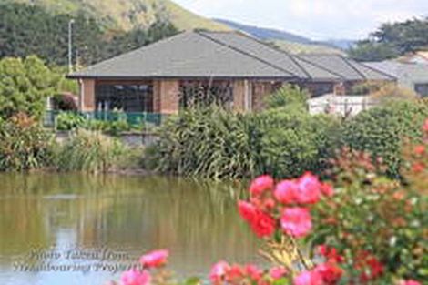 Photo of property in 31 Lorna Irene Drive, Raumati South, Paraparaumu, 5032