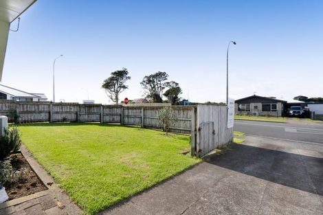 Photo of property in 224 Parklands Avenue, Bell Block, New Plymouth, 4312