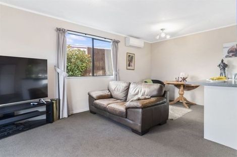 Photo of property in 6 Peppertree Way, Brookfield, Tauranga, 3110