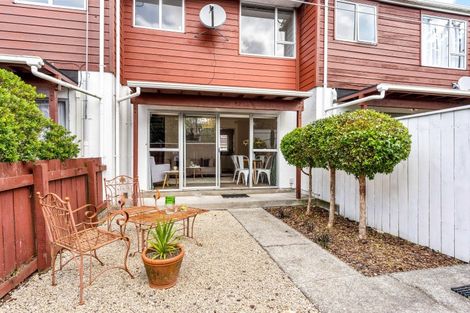 Photo of property in 3/8 Tawai Street, Trentham, Upper Hutt, 5018