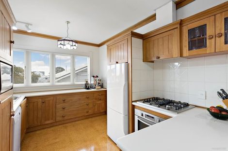 Photo of property in 19 Watling Street, Mount Eden, Auckland, 1024