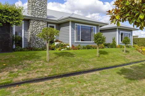 Photo of property in 2 The Pheasant Tail, Nukuhau, Taupo, 3330