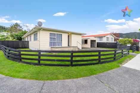 Photo of property in 293a Wellington Road, Wainuiomata, Lower Hutt, 5014
