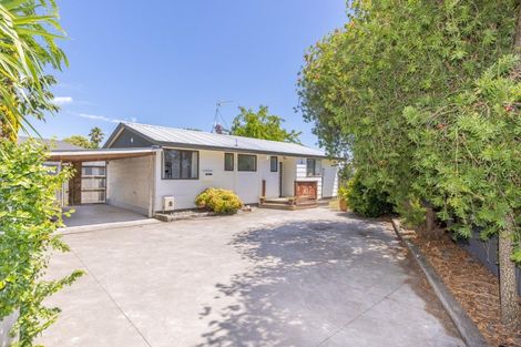 Photo of property in 8a Sunnyside Road, Nawton, Hamilton, 3200