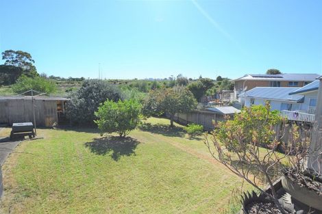 Photo of property in 87a Edmonton Road, Henderson, Auckland, 0612