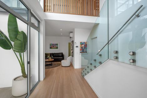 Photo of property in 8 Sylvan Park Avenue, Milford, Auckland, 0620