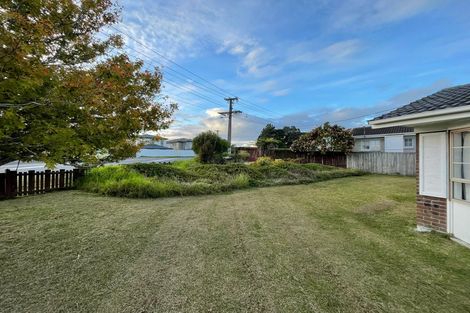 Photo of property in 2 Fitzwater Place, Henderson, Auckland, 0612