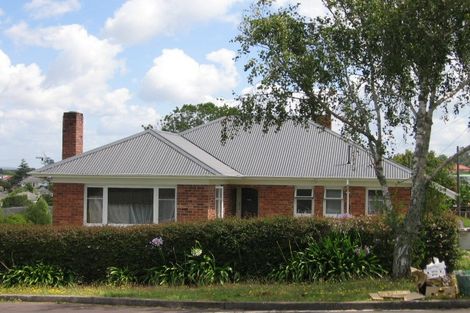 Photo of property in 15 Matata Street, Blockhouse Bay, Auckland, 0600