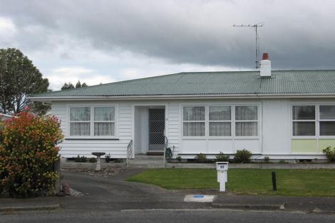 Photo of property in 17 Bannister Court, Masterton, 5810