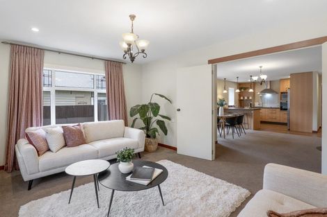 Photo of property in 126 Saint Martins Road, Saint Martins, Christchurch, 8022