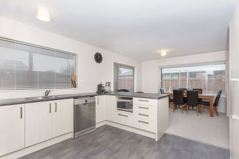 Photo of property in 49 Lowry Avenue, Redwood, Christchurch, 8051