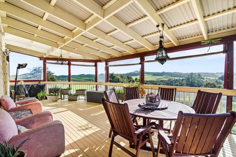 Photo of property in 51 Sterling Road, Paparoa, 0571