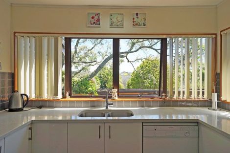 Photo of property in 1/7 Aorangi Place, Birkenhead, Auckland, 0626