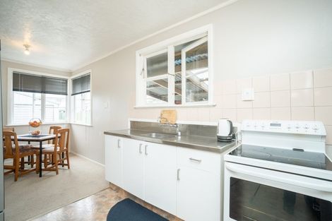Photo of property in 6 Tyne Street, Roslyn, Palmerston North, 4414