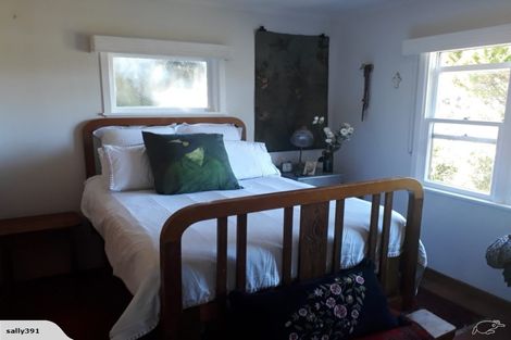 Photo of property in 39 Hudson Street, Island Bay, Wellington, 6023