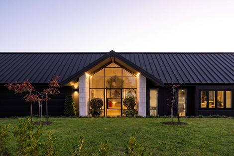 Photo of property in 58 Breadalbane Avenue, Havelock North, 4130