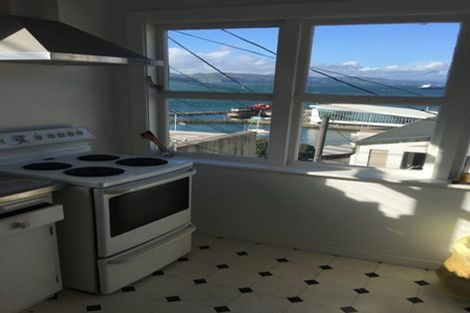 Photo of property in 10 Prince Street, Mount Victoria, Wellington, 6011