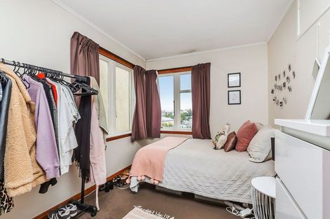 Photo of property in 77 Pirie Street, Mount Victoria, Wellington, 6011