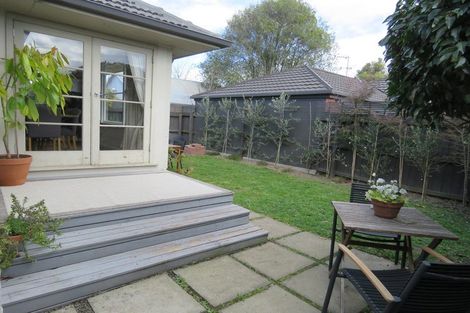 Photo of property in 1/17 Oakdale Street, Avonhead, Christchurch, 8042