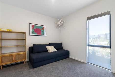 Photo of property in 10 Chapman Way, Jacks Point, 9371