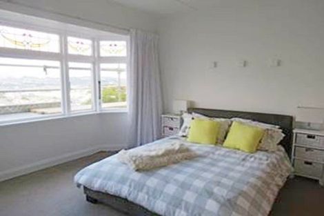 Photo of property in 14 Imperial Terrace, Melrose, Wellington, 6022