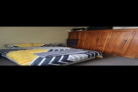 Photo of property in 42 Chelwood Street, Takaro, Palmerston North, 4412