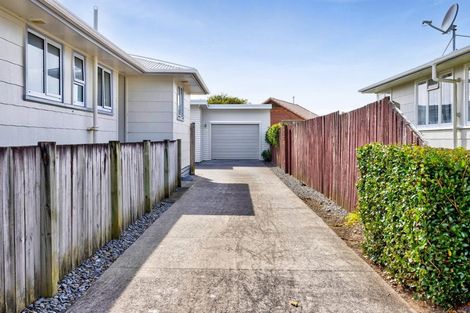 Photo of property in 11 Arawa Street, Welbourn, New Plymouth, 4312