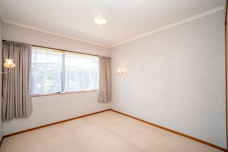 Photo of property in 5 Seville Court, Terrace End, Palmerston North, 4410