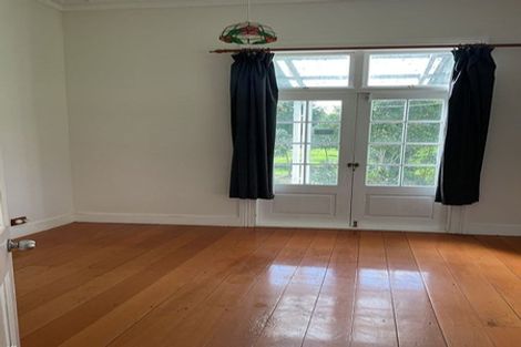 Photo of property in 305 Paparata Road, Bombay, 2675