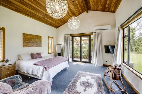 Photo of property in 260 Havelock Road, Akina, Hastings, 4122