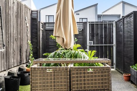 Photo of property in 14 Malcolm Calder Road, Hobsonville, Auckland, 0616