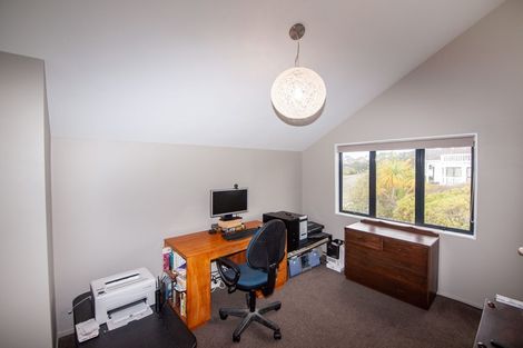 Photo of property in 2 Furlong Crescent, Churton Park, Wellington, 6037