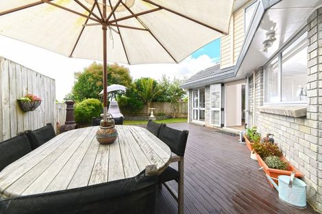 Photo of property in 2/27 Leicester Parade, Somerville, Auckland, 2014