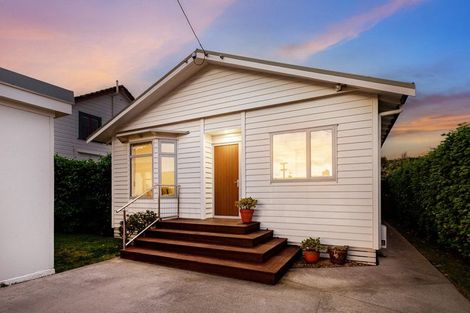 Photo of property in 3 Steyne Avenue, Plimmerton, Porirua, 5026