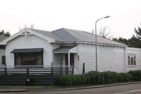 Photo of property in 79 Victoria Avenue, Palmerston North, 4410