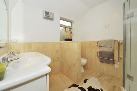 Photo of property in 5 Fineran Lane, Cashmere, Christchurch, 8022