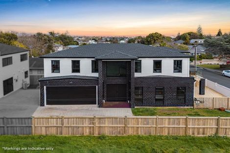 Photo of property in 15 Tomlinson Street, Hillpark, Auckland, 2102